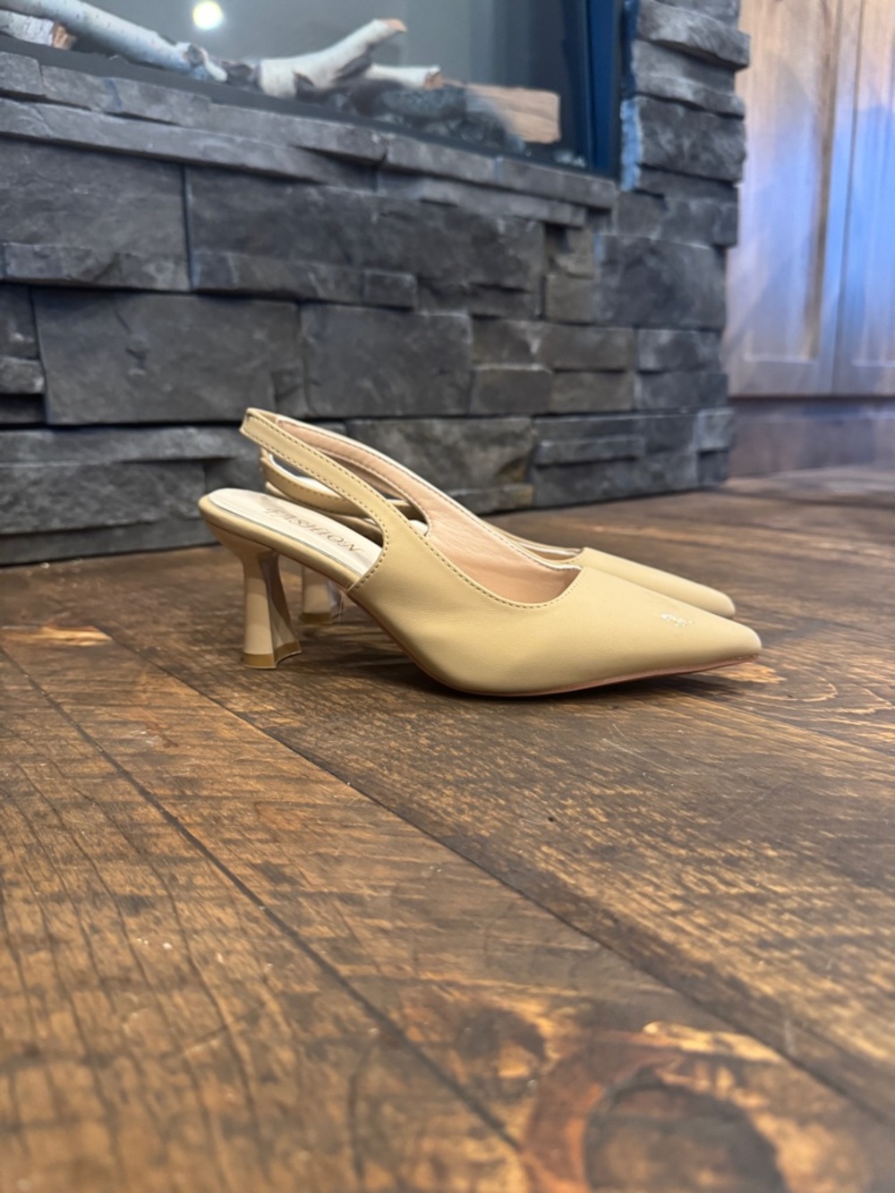 Women’s Beige Slingback Pointed-Toe Heels